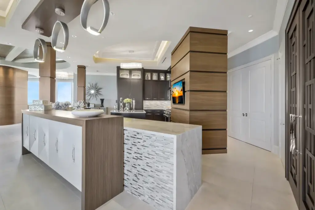 TAVIRA_Bonita_Bay_4851_Bonita_Bay_Blvd_Unit_2404_16-1024x683