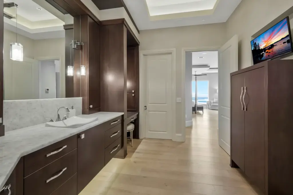 TAVIRA_Bonita_Bay_4851_Bonita_Bay_Blvd_Unit_2404_24-1024x682